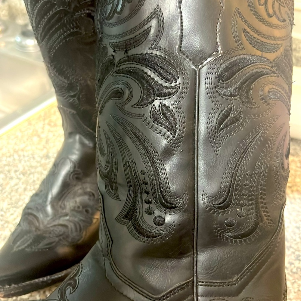 🕵️🕵️🕵️ REPUBLIC OF TEXAS BLACK HANDMADE COWBOY BOOT SIZE 6.5 EUC🕵️🕵️🕵️ - Picture 11 of 13